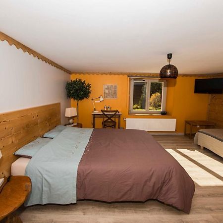Escapade Geromoise Bed & Breakfast Gerardmer Exterior photo